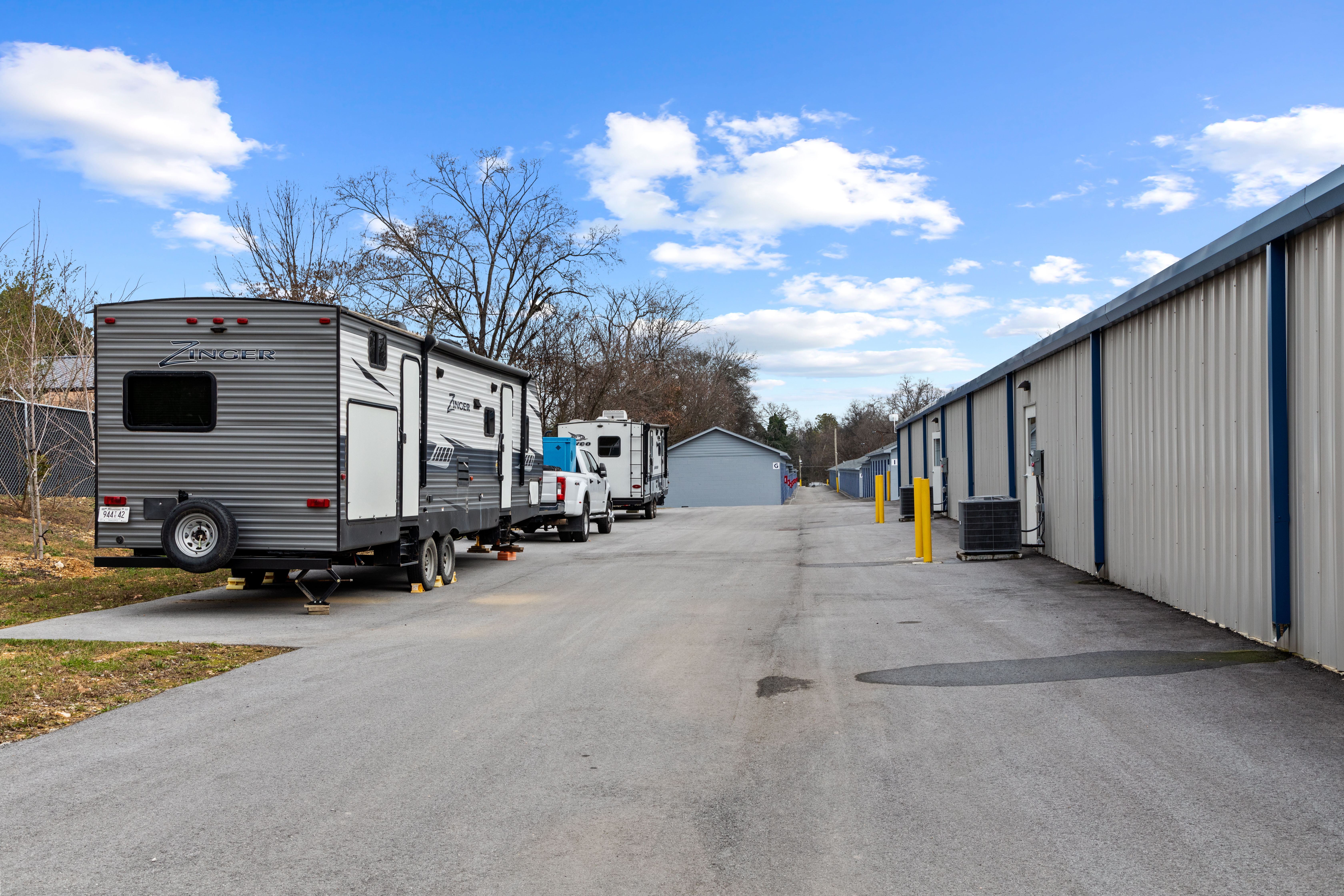 FreeUp Storage Fort Oglethorpe - Parking